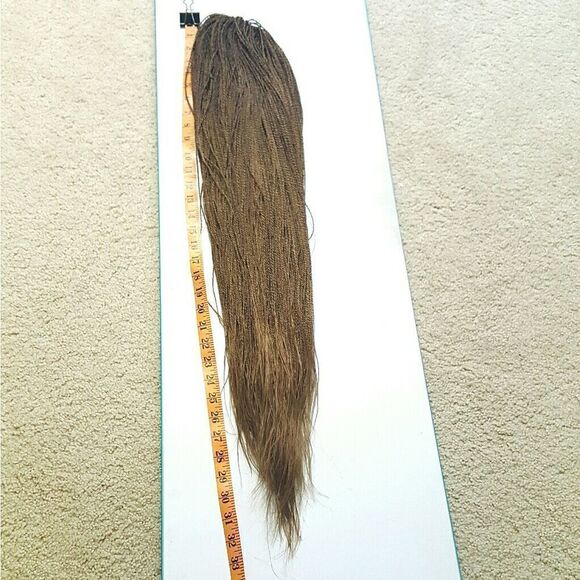 Braided wig with lace at the middle - Picture 7 of 7